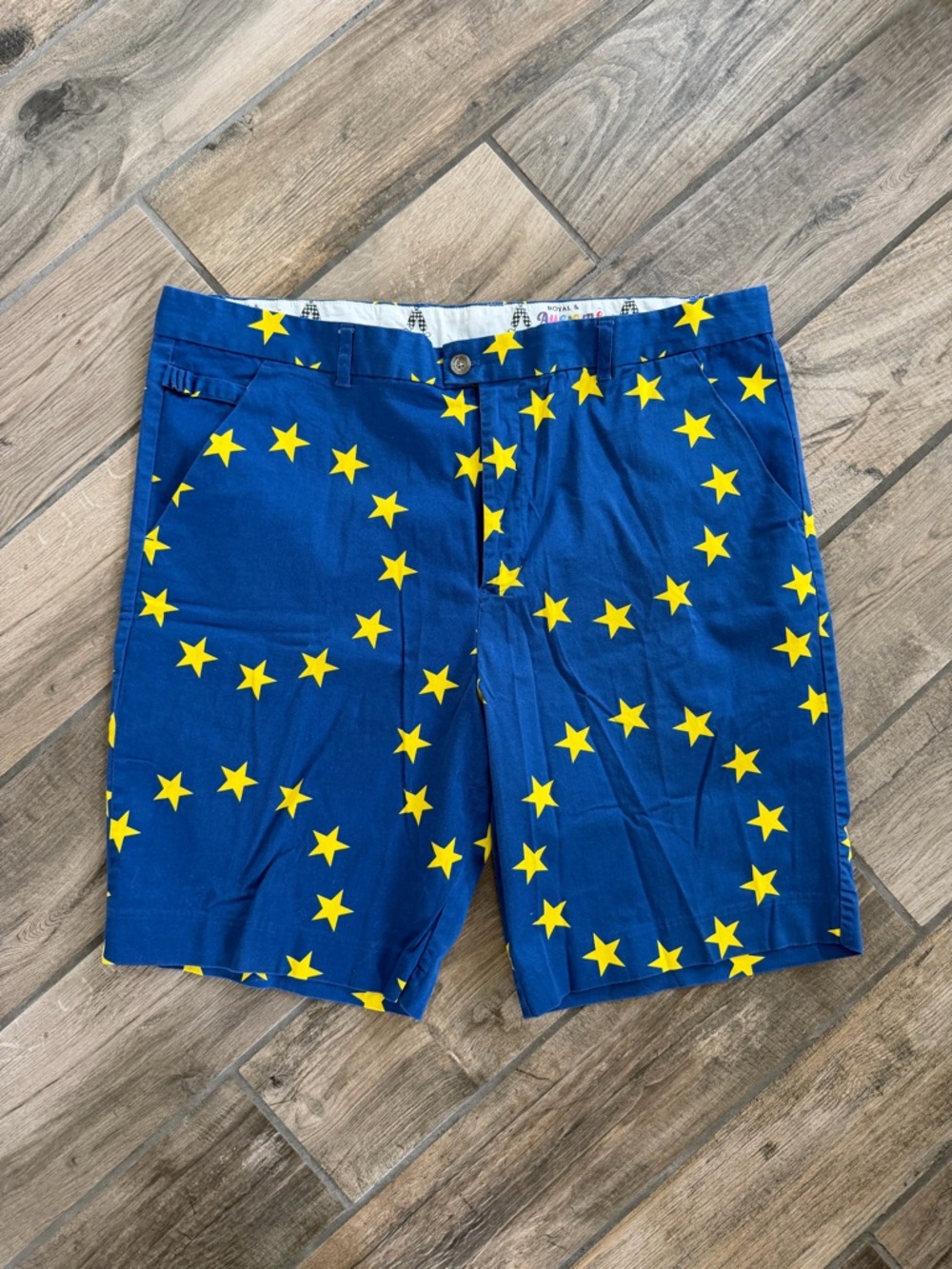 Royal and Awesome Men’s Golf Shorts, Eurostar, Ryder Cup Theme. Size 44